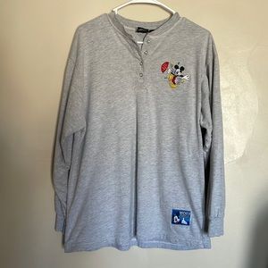 Mickey Mouse vintage Henley medium